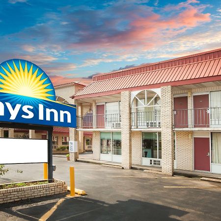 Days Inn By Wyndham Mountain View Exterior foto