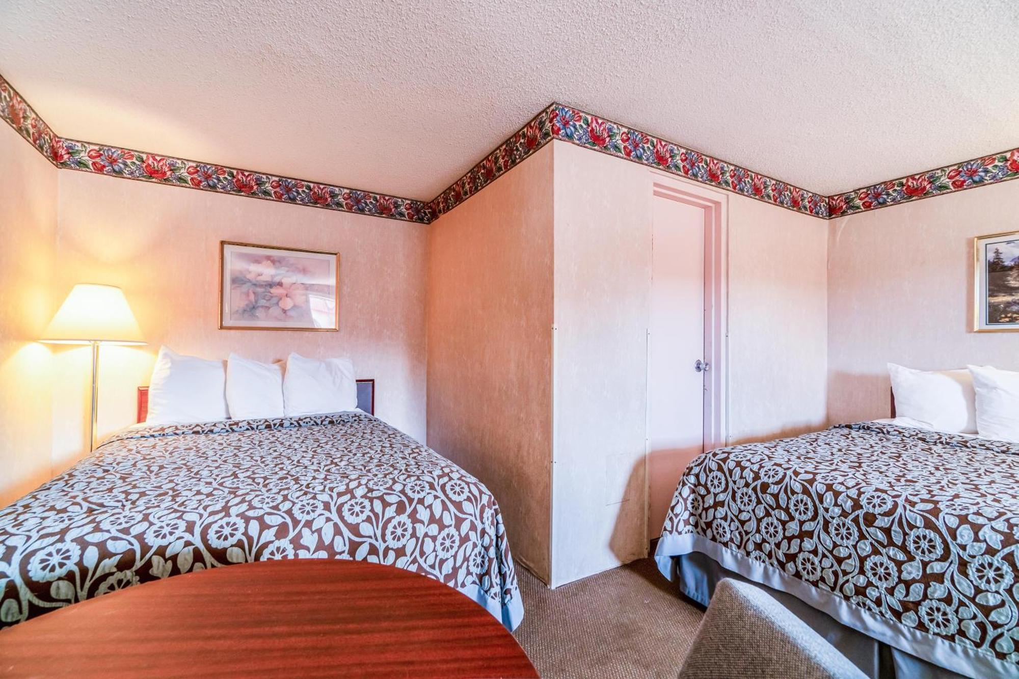 Motel Ozark Junction Mountain View By Oyo Exterior foto