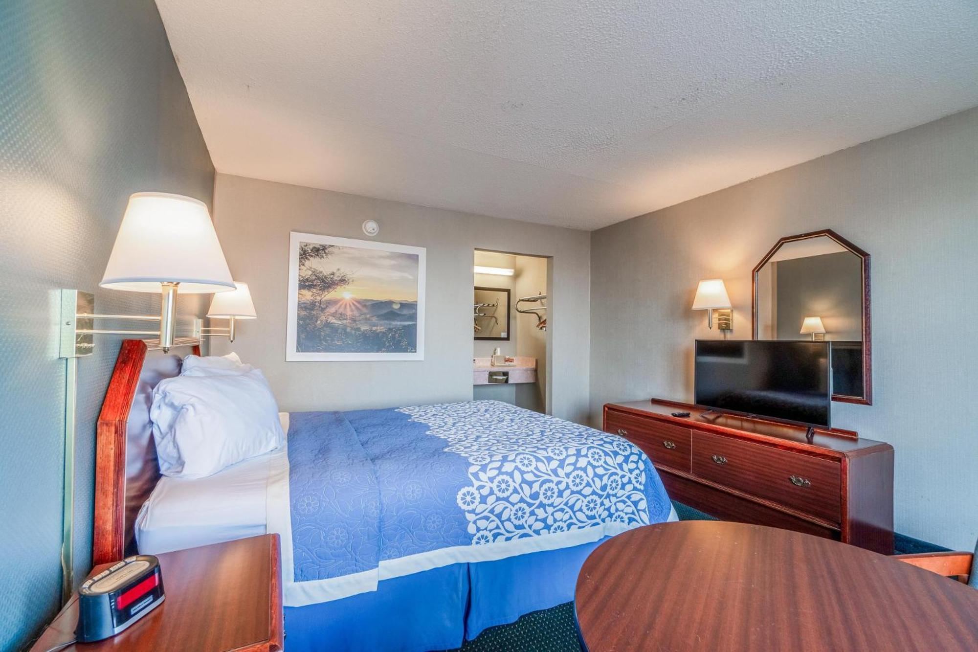 Motel Ozark Junction Mountain View By Oyo Exterior foto