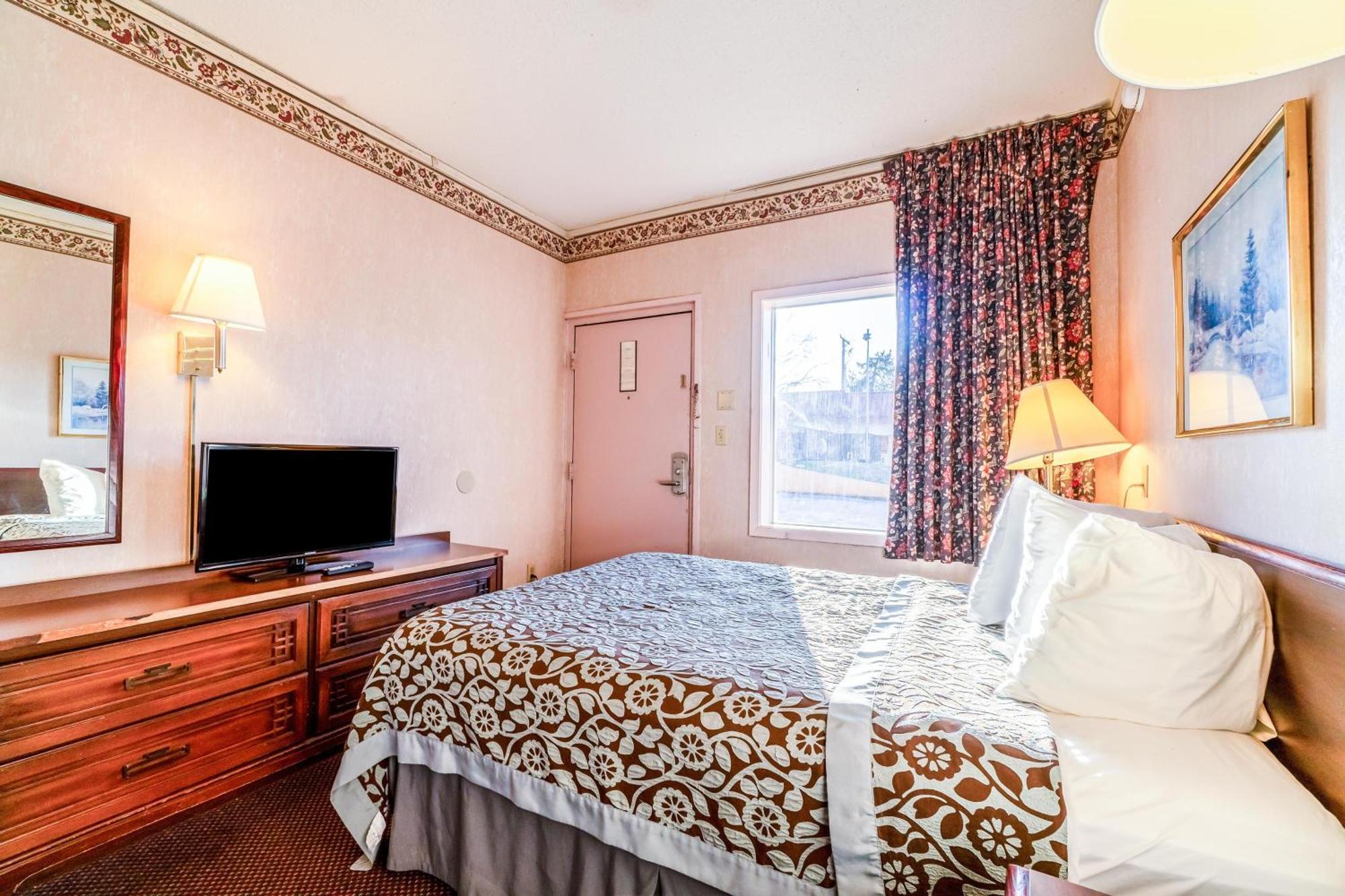 Motel Ozark Junction Mountain View By Oyo Exterior foto